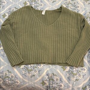 Abound Green Ribbed V-Neck Crop Top